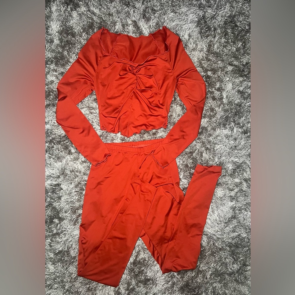Burnt orange 2 piece set perfect for fall🍂